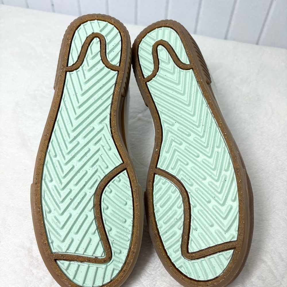 Nike Court Legacy Lift White Sneakers with Gum Soles and Mint Accents Size 8 - Picture 7 of 12